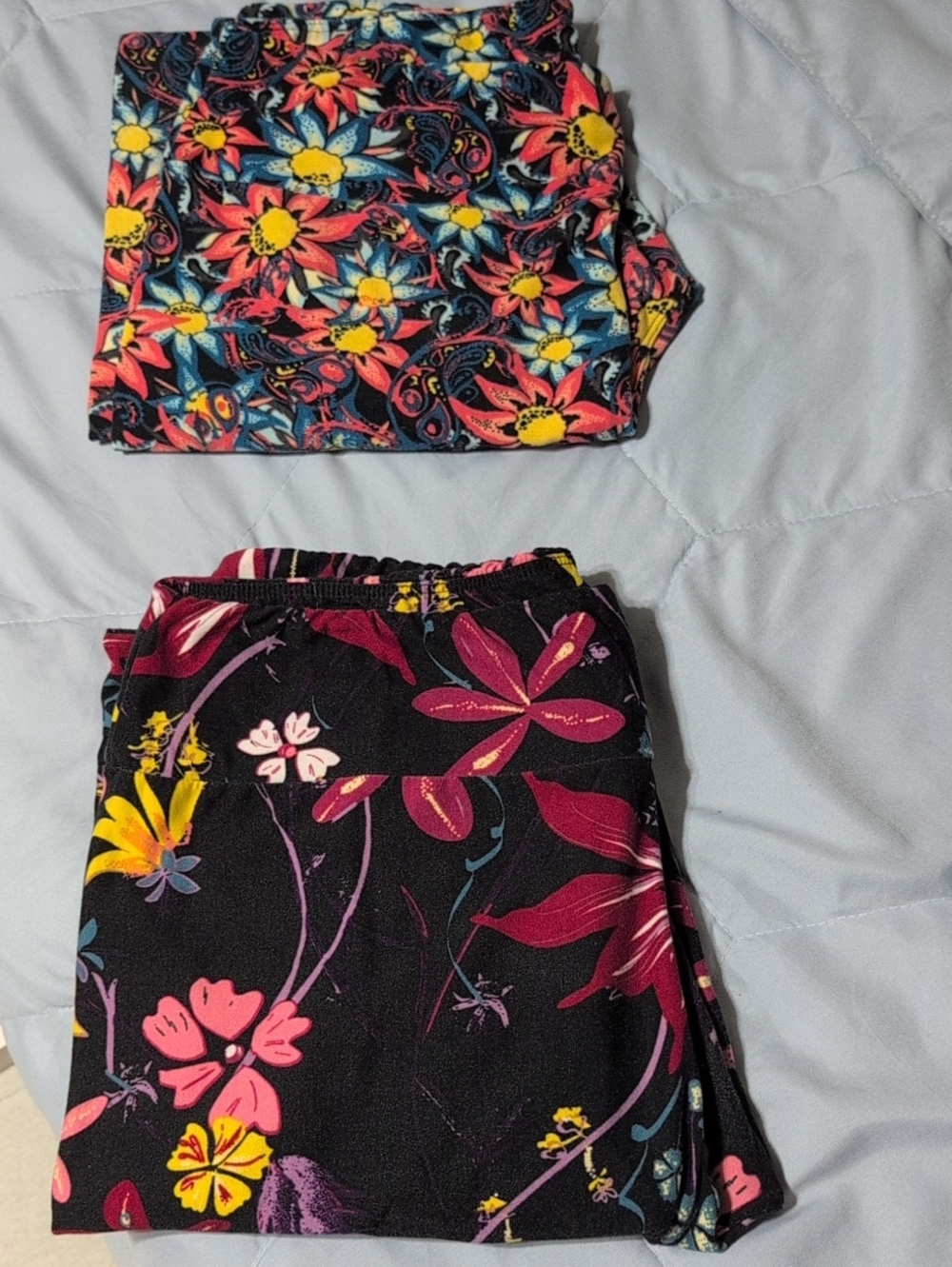 LuLaRoe  Woman's Floral Print Black Leggings - Pink & Yellow Flowers Tall 14/16